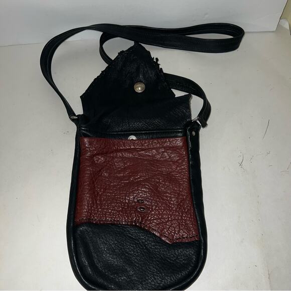 HANDMADE butter soft leather Black and Brown Leather crossbody - Picture 3 of 4